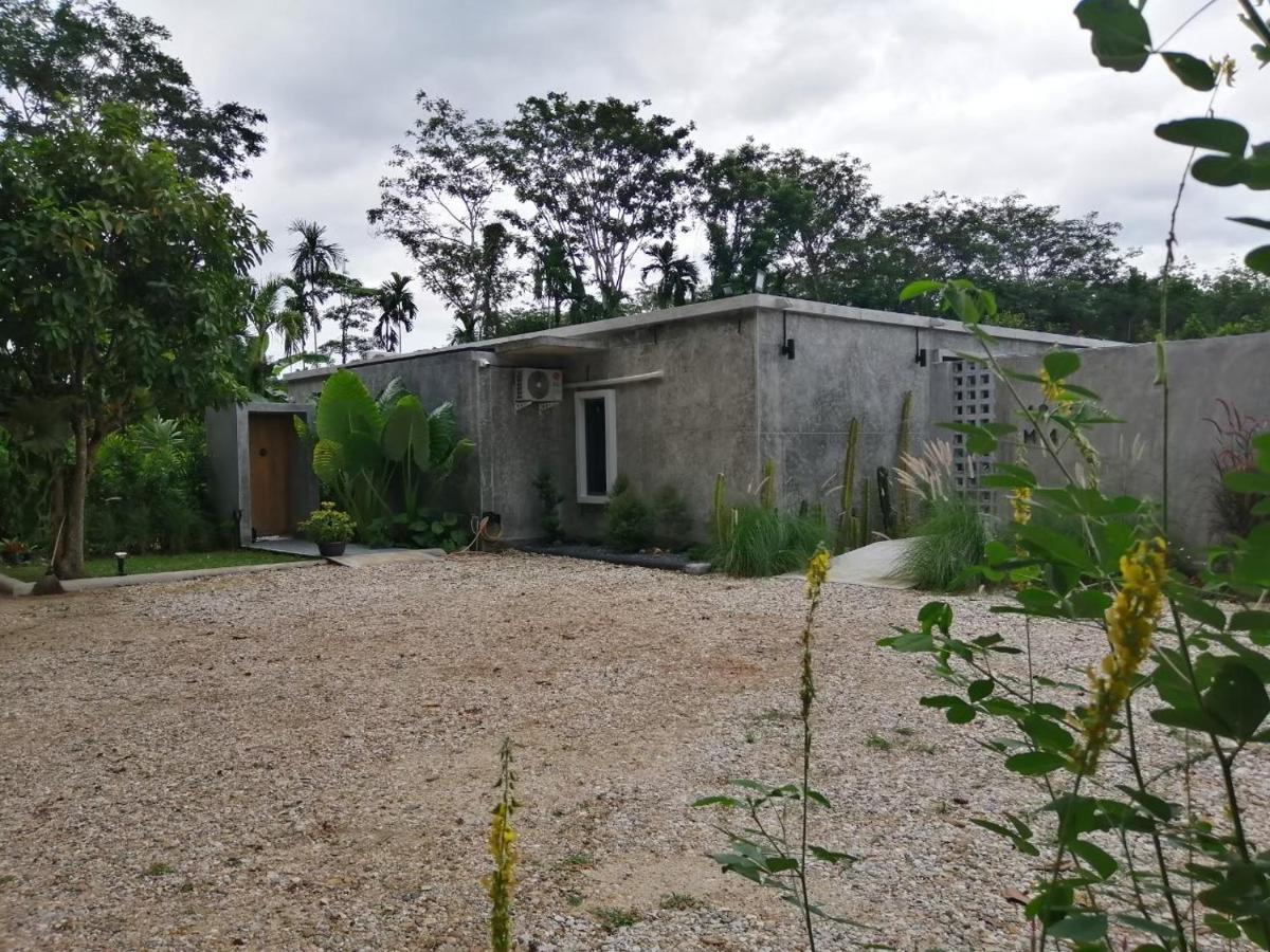 Apartamento The Box Promkiri Nakhon Si Thammarat Exterior foto