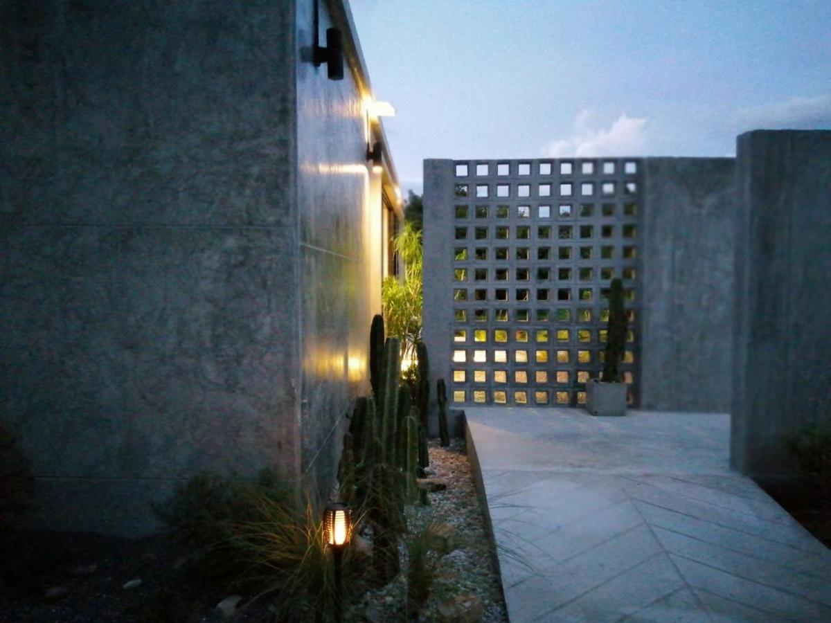 Apartamento The Box Promkiri Nakhon Si Thammarat Exterior foto