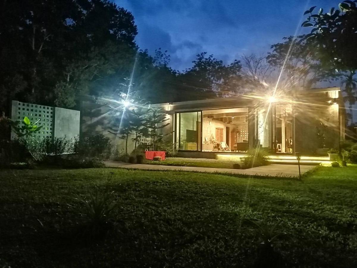 Apartamento The Box Promkiri Nakhon Si Thammarat Exterior foto