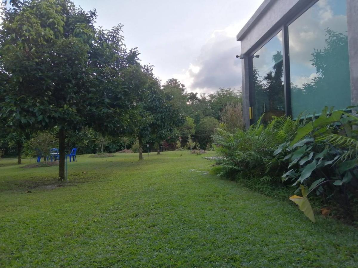 Apartamento The Box Promkiri Nakhon Si Thammarat Exterior foto