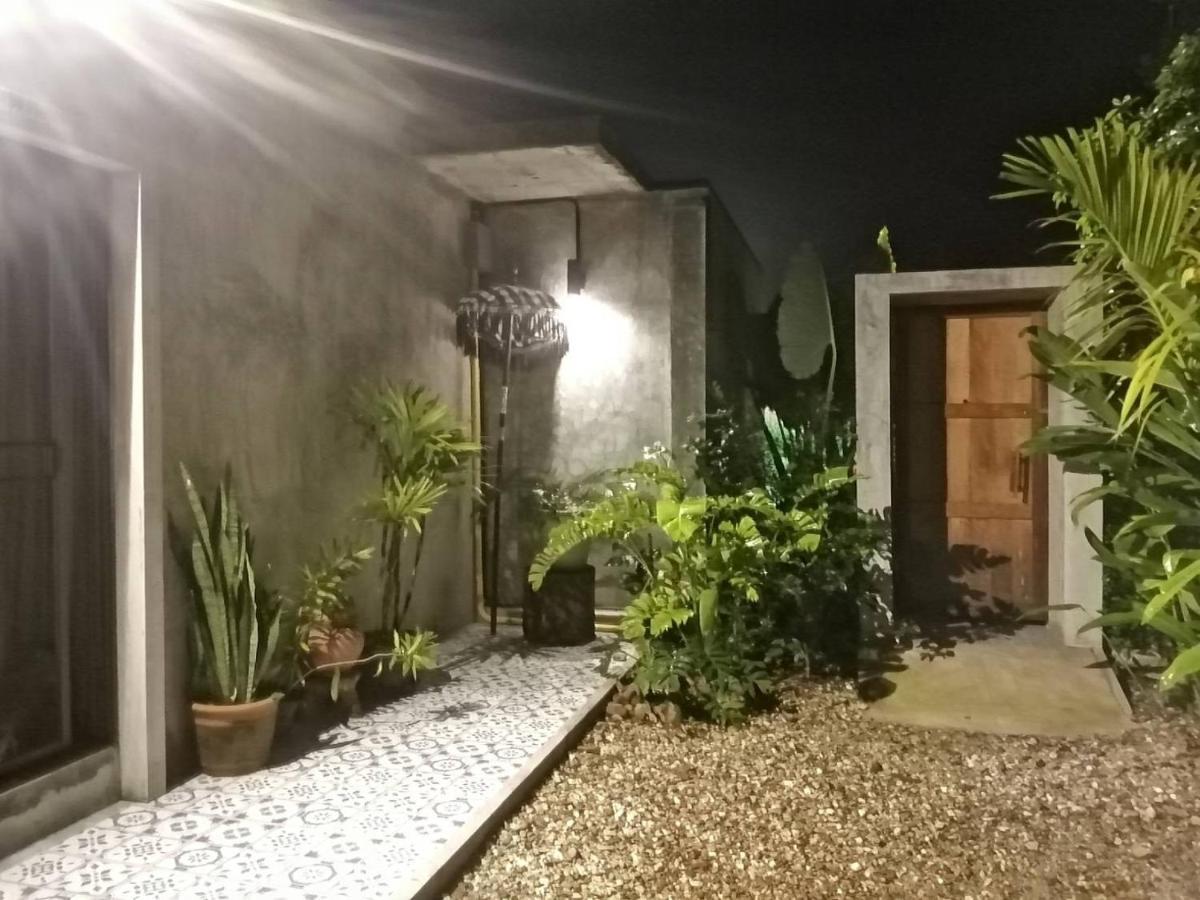 Apartamento The Box Promkiri Nakhon Si Thammarat Exterior foto