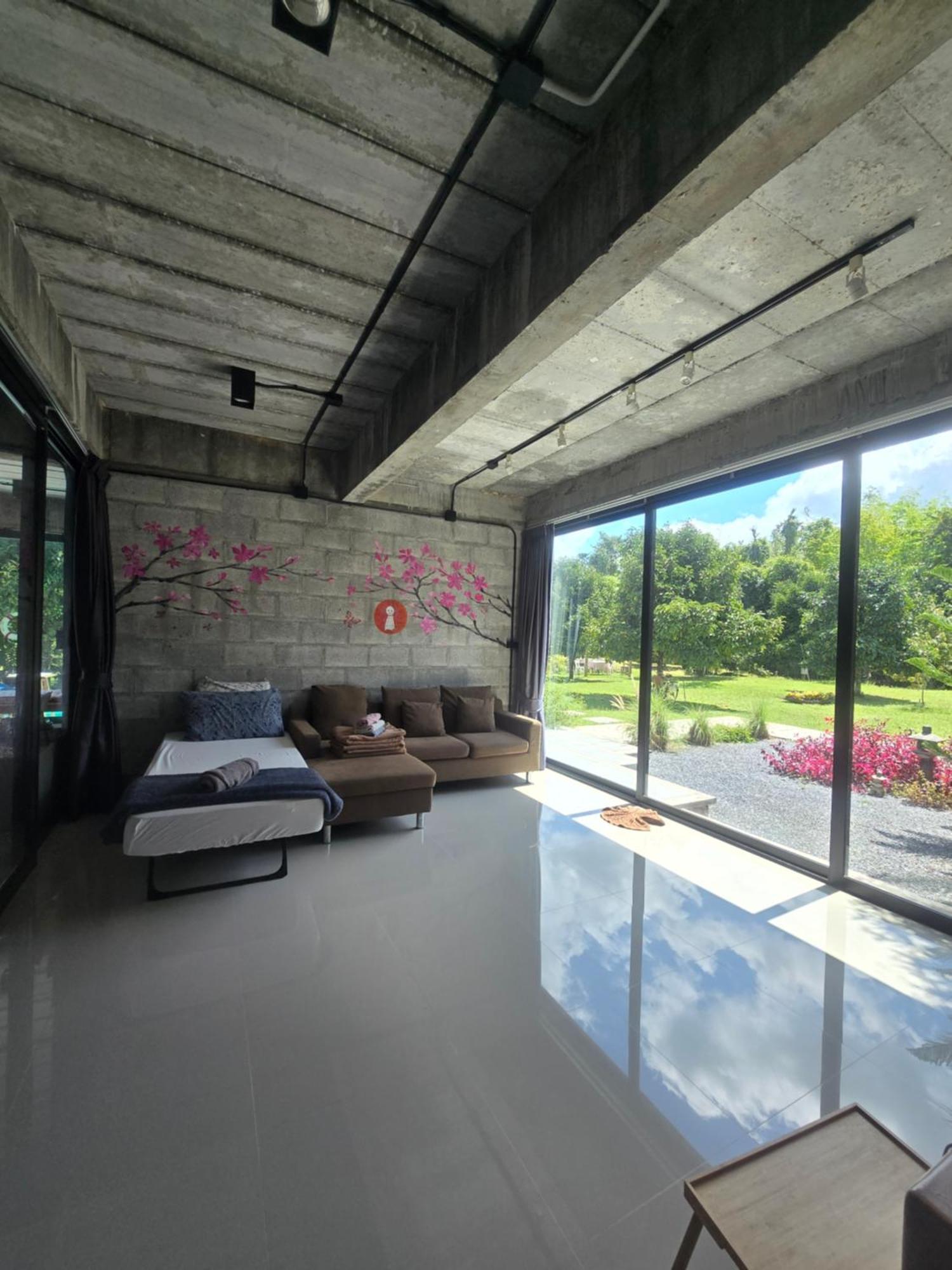 Apartamento The Box Promkiri Nakhon Si Thammarat Exterior foto