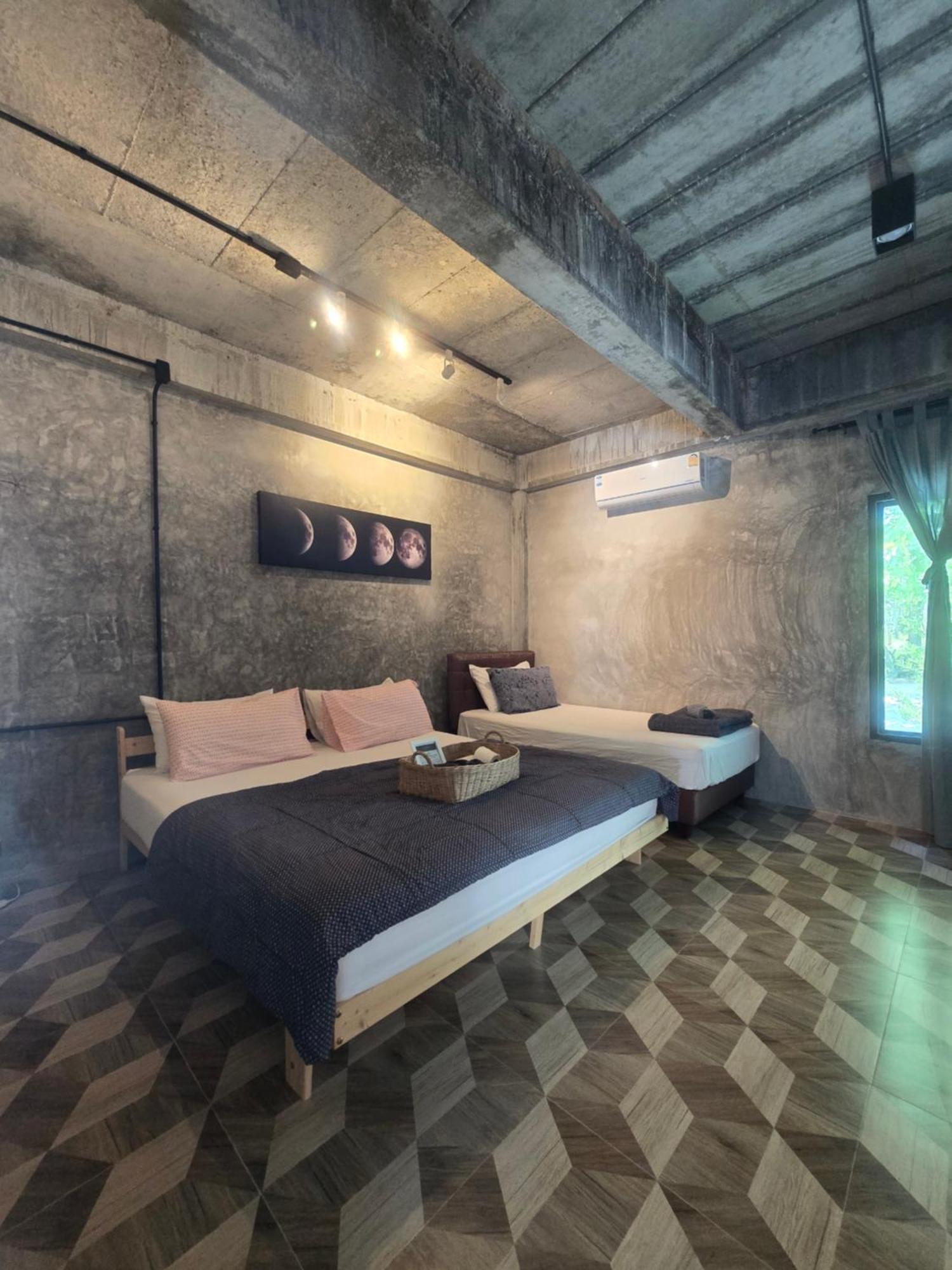 Apartamento The Box Promkiri Nakhon Si Thammarat Exterior foto