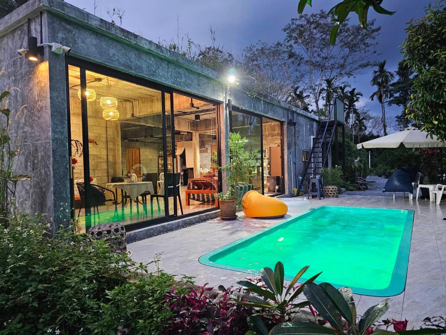 Apartamento The Box Promkiri Nakhon Si Thammarat Exterior foto