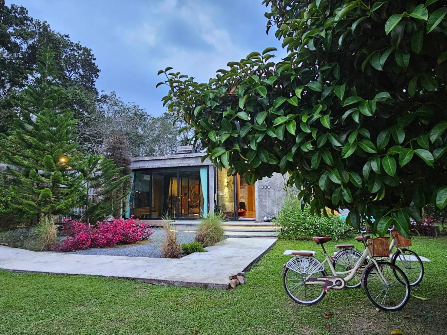 Apartamento The Box Promkiri Nakhon Si Thammarat Exterior foto