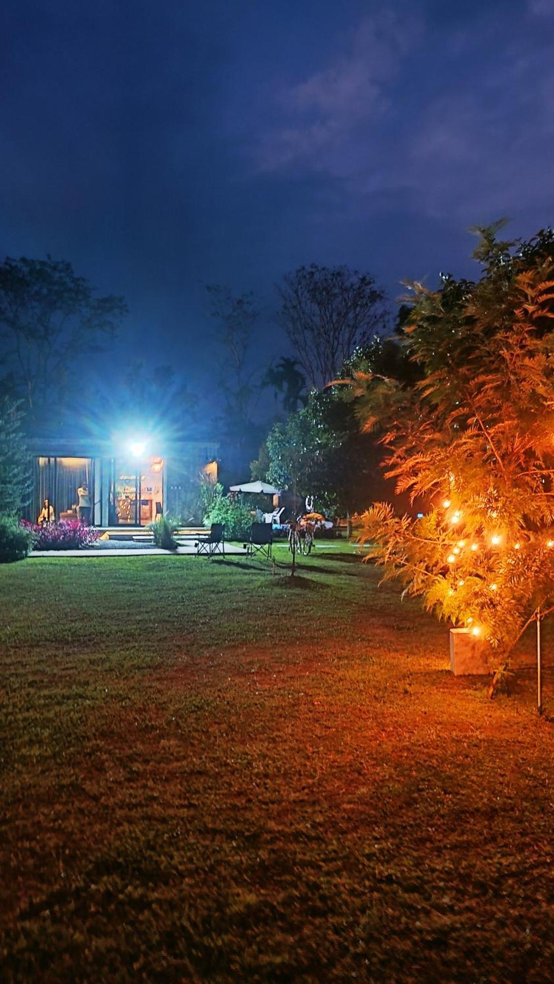 Apartamento The Box Promkiri Nakhon Si Thammarat Exterior foto