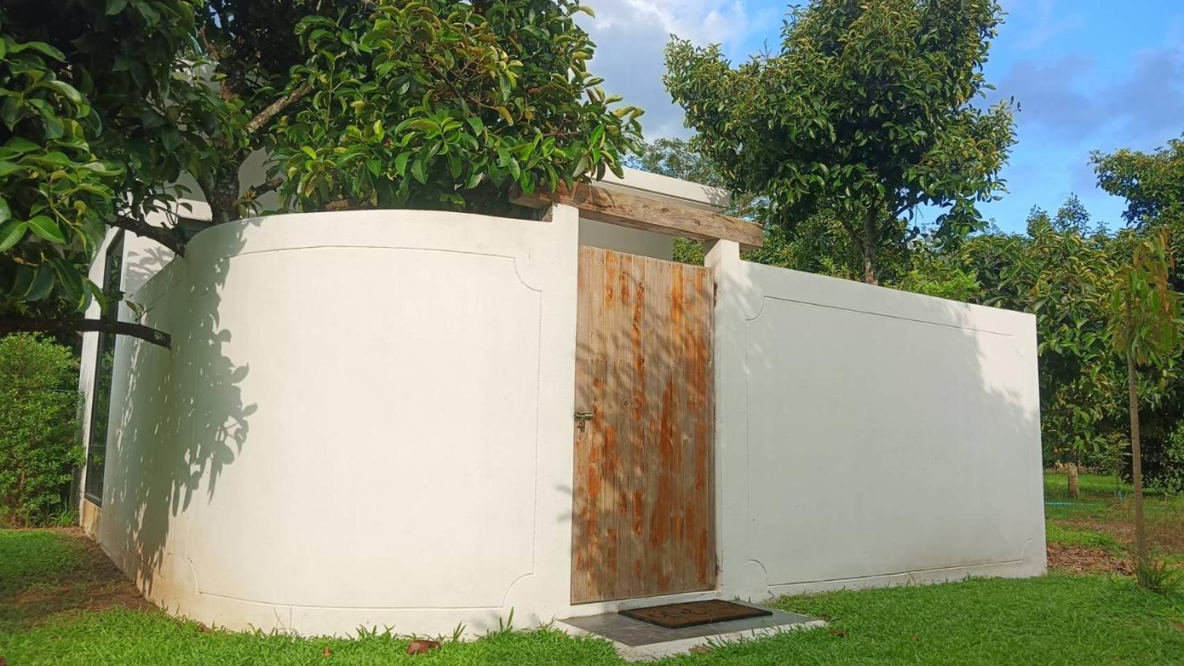 Apartamento The Box Promkiri Nakhon Si Thammarat Exterior foto